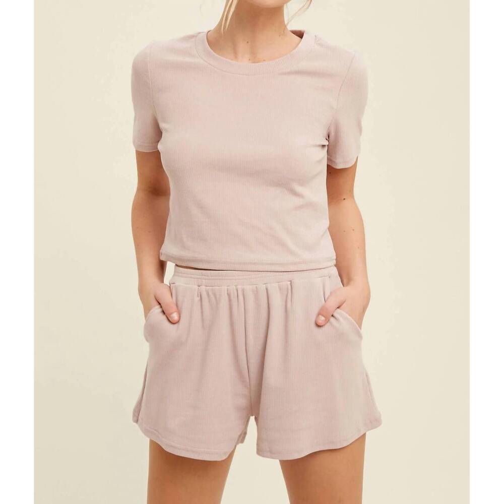 NEW LISTICLE ribbed t-shirt and shorts lounge set in mauve